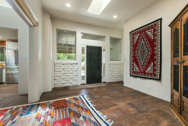 257 Camino De Lucia, Corrales, NM 87048