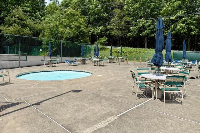 1119 Mink Court, Bushkill, PA 18324