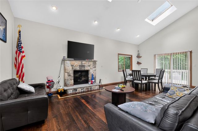 1119 Mink Court, Bushkill, PA 18324