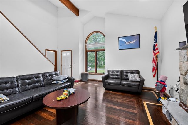 1119 Mink Court, Bushkill, PA 18324