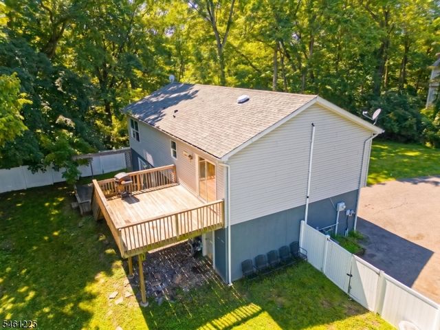 404 Lyndale St, Phillipsburg Town, NJ 08865