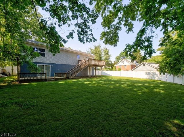404 Lyndale St, Phillipsburg Town, NJ 08865