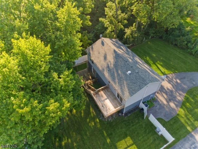 404 Lyndale St, Phillipsburg Town, NJ 08865