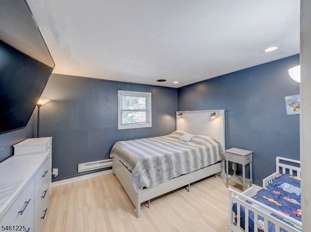 404 Lyndale St, Phillipsburg Town, NJ 08865