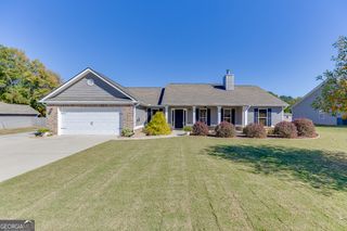 72 McMillian Court, Winder, GA 30680