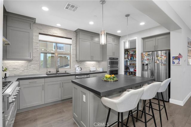 4 Yerra, Rancho Mission Viejo, CA 92694