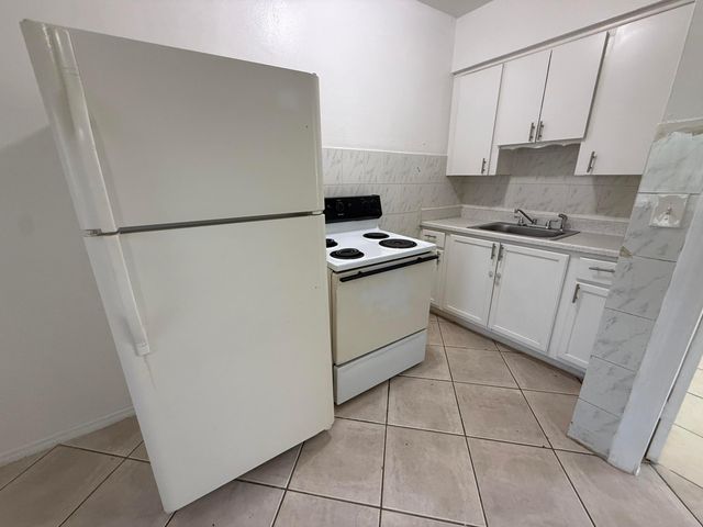 6014 Fillmore Street 4e, Hollywood, FL 33024