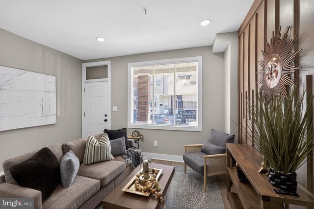 2518 S AMERICAN ST, Philadelphia, PA 19148
