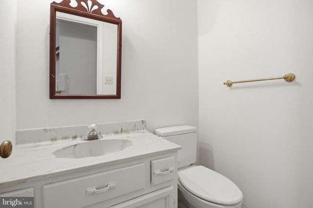 15790 BEACON HILL PL, Dumfries, VA 22025