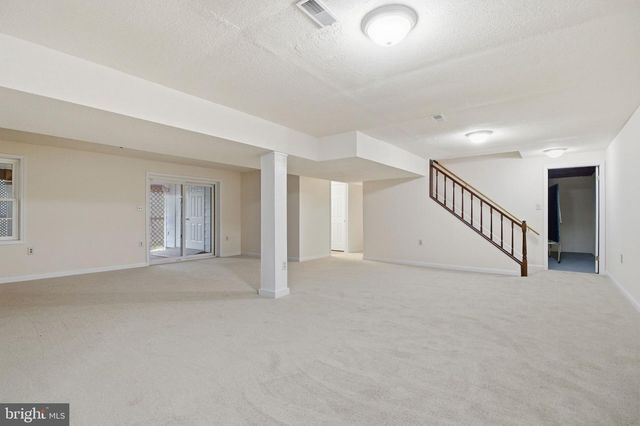 15790 BEACON HILL PL, Dumfries, VA 22025