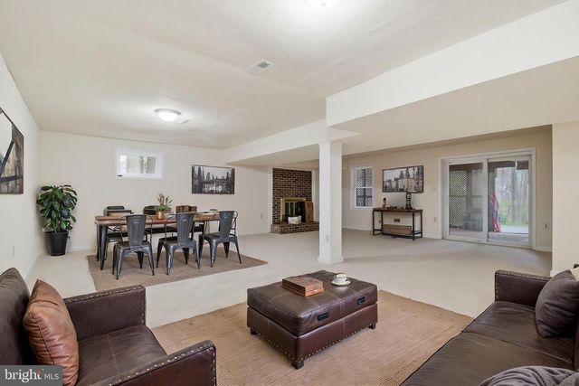 15790 BEACON HILL PL, Dumfries, VA 22025