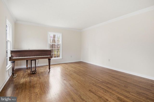 15790 BEACON HILL PL, Dumfries, VA 22025