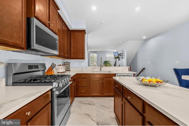 337 ROLLING VALLEY DR, Fredericksburg, VA 22405