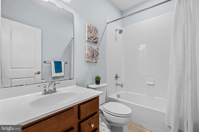 337 ROLLING VALLEY DR, Fredericksburg, VA 22405