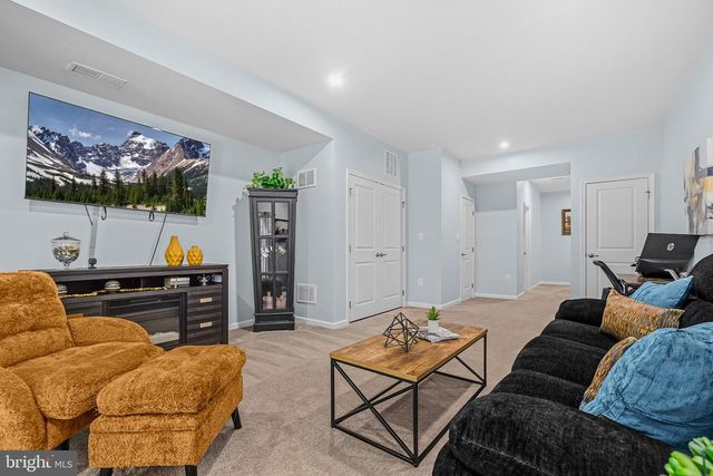 337 ROLLING VALLEY DR, Fredericksburg, VA 22405