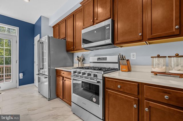 337 ROLLING VALLEY DR, Fredericksburg, VA 22405