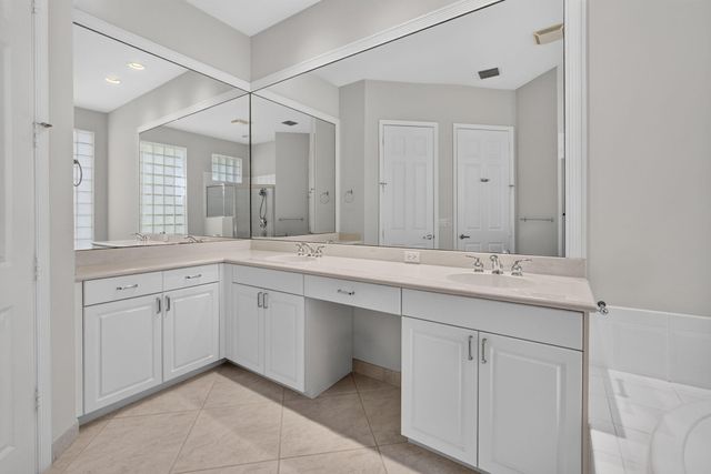 219 ANDALUSIA Drive, Palm Beach Gardens, FL 33418