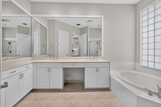 219 ANDALUSIA Drive, Palm Beach Gardens, FL 33418