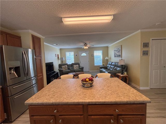 6165 98th Road, Sebastian, FL 32958