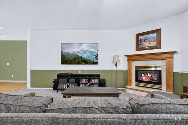 2498 S Bayou Bar Way, Meridian, ID 83642