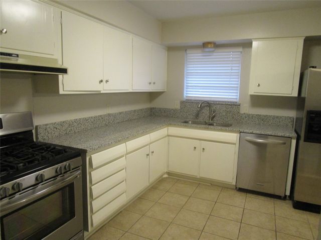 7128 Clemson Drive, Dallas, TX 75214