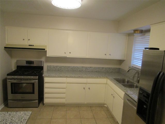 7128 Clemson Drive, Dallas, TX 75214