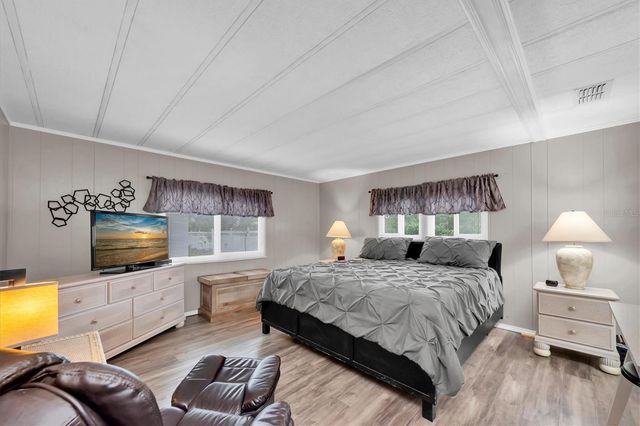 12501 ULMERTON ROAD 206, Largo, FL 33774