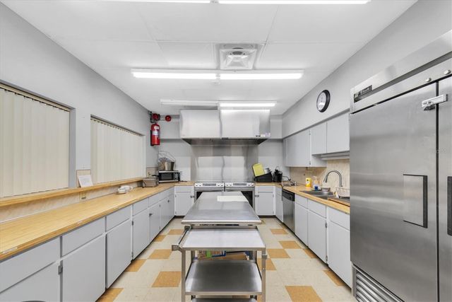 12501 ULMERTON ROAD 206, Largo, FL 33774