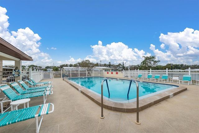 12501 ULMERTON ROAD 206, Largo, FL 33774