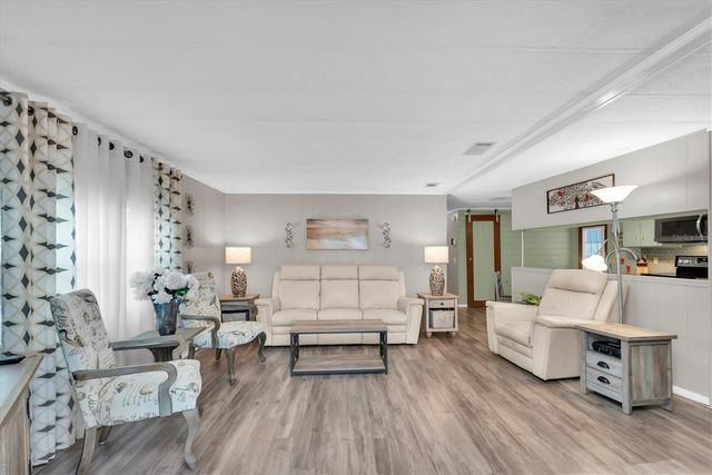 12501 ULMERTON ROAD 206, Largo, FL 33774