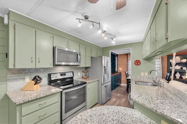 12501 ULMERTON ROAD 206, Largo, FL 33774