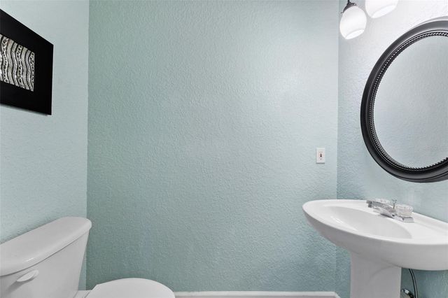 16309 NEWBURY PALMS COURT, Tampa, FL 33647