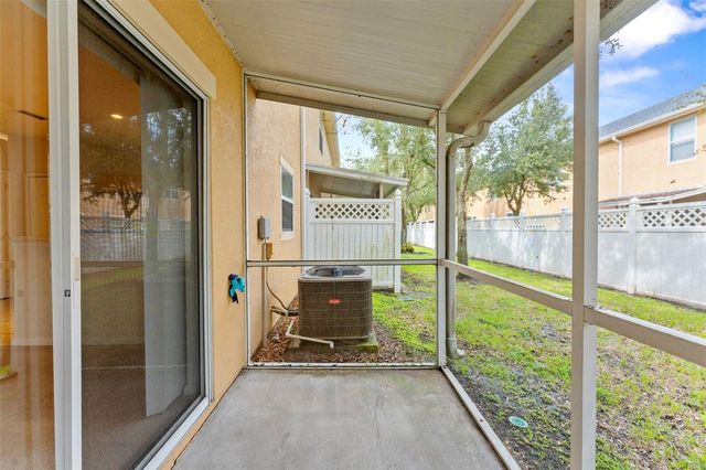 16309 NEWBURY PALMS COURT, Tampa, FL 33647