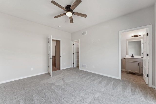 206 S Dewey Avenue, Reedsburg, WI 53959