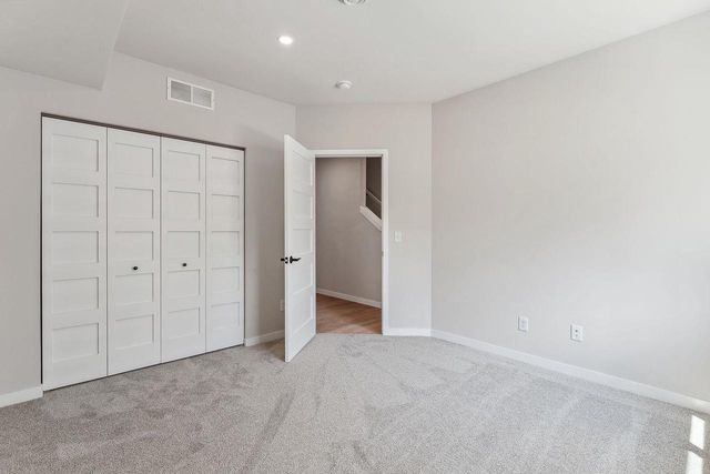 206 S Dewey Avenue, Reedsburg, WI 53959