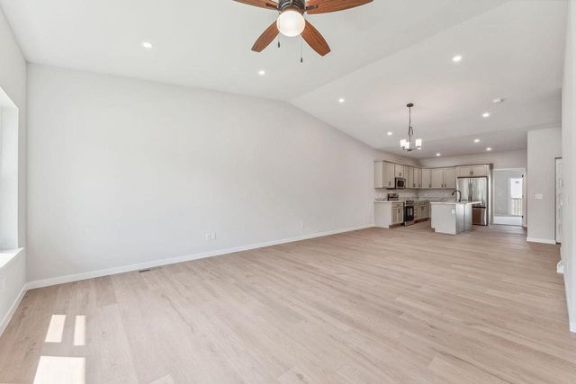 206 S Dewey Avenue, Reedsburg, WI 53959