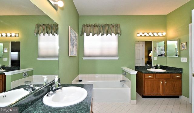 1239 SCOTT PL, Warwick, PA 18974