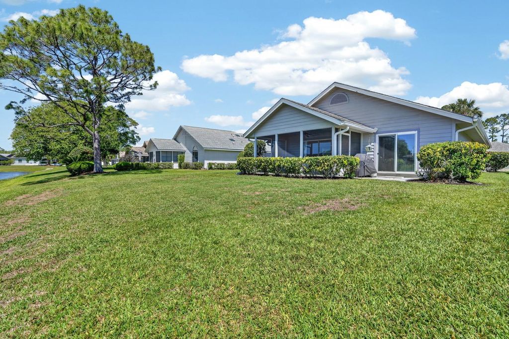 Image 26 of property listing at 3232 VAIL VIEW DRIVE, Port Orange, FL 32128