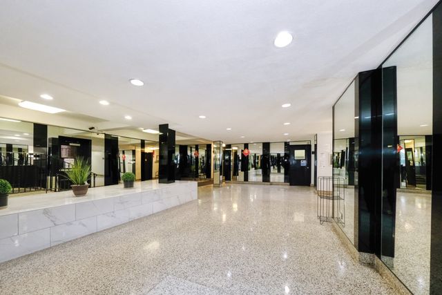 2930 137th St Apt 3A, New York City, NY 11354