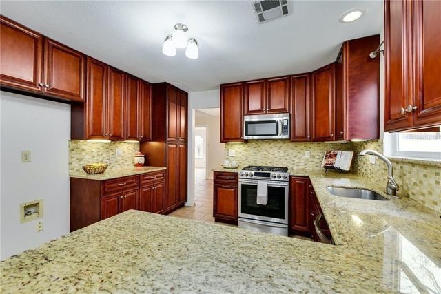 5004 Ganymede DR, Austin, TX 78727