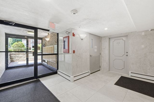 43-51 Albion St B9, Melrose, MA 02176