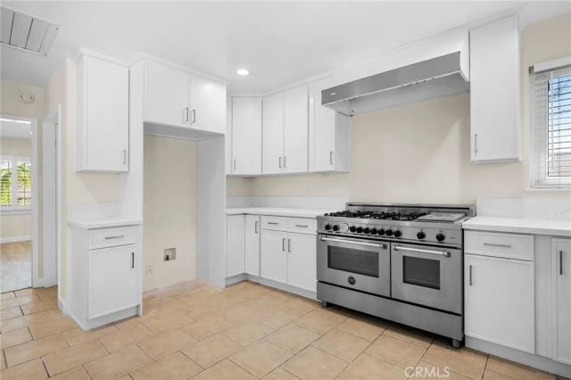 1635 Grandview Avenue, Glendale, CA 91201