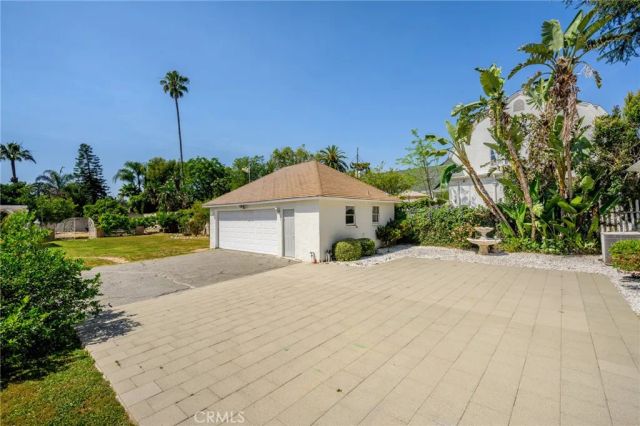 1635 Grandview Avenue, Glendale, CA 91201