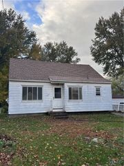 209 Northwood Drive, Salina, NY 13211