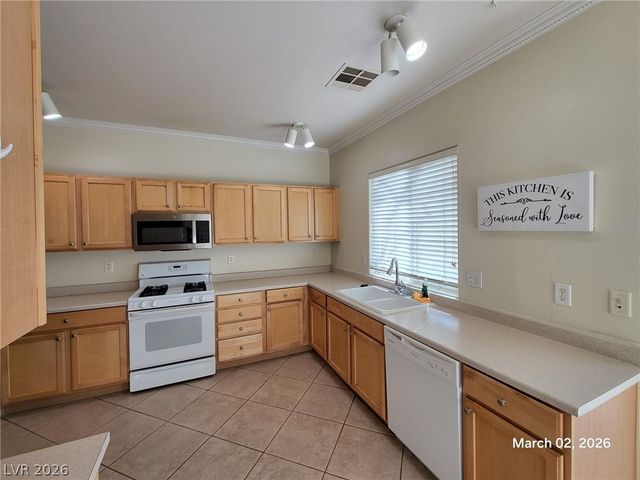 3255 Orange Sun Street, Las Vegas, NV 89135