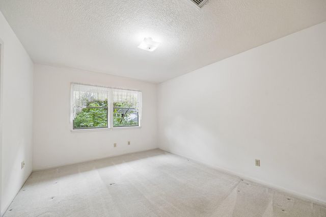 2310 Mill Lake Drive, Kingwood, TX 77339
