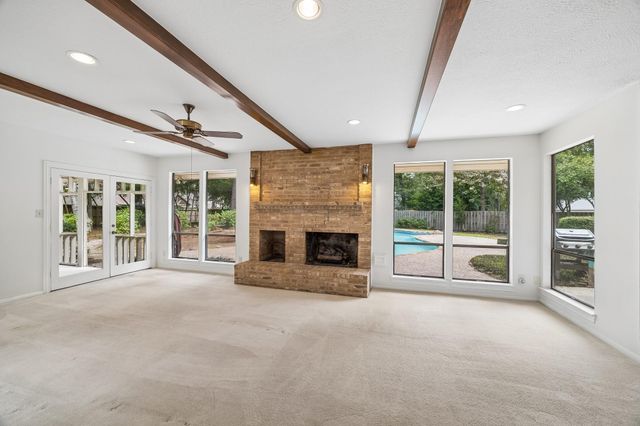 2310 Mill Lake Drive, Kingwood, TX 77339
