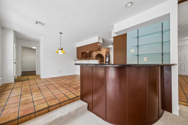 2310 Mill Lake Drive, Kingwood, TX 77339
