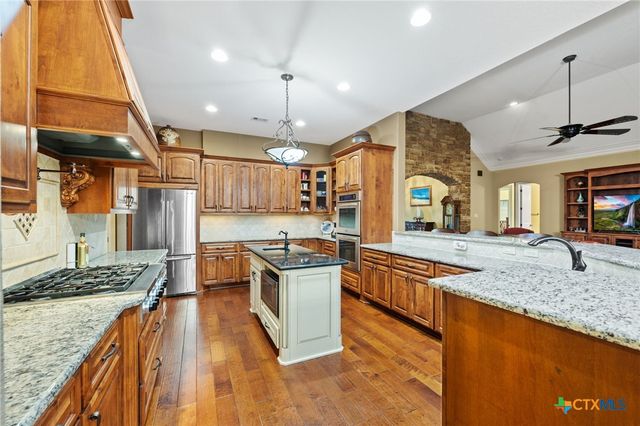 1015 Provence Place, New Braunfels, TX 78132