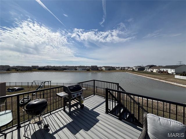 317 Palisades Court, St Charles, MO 63301